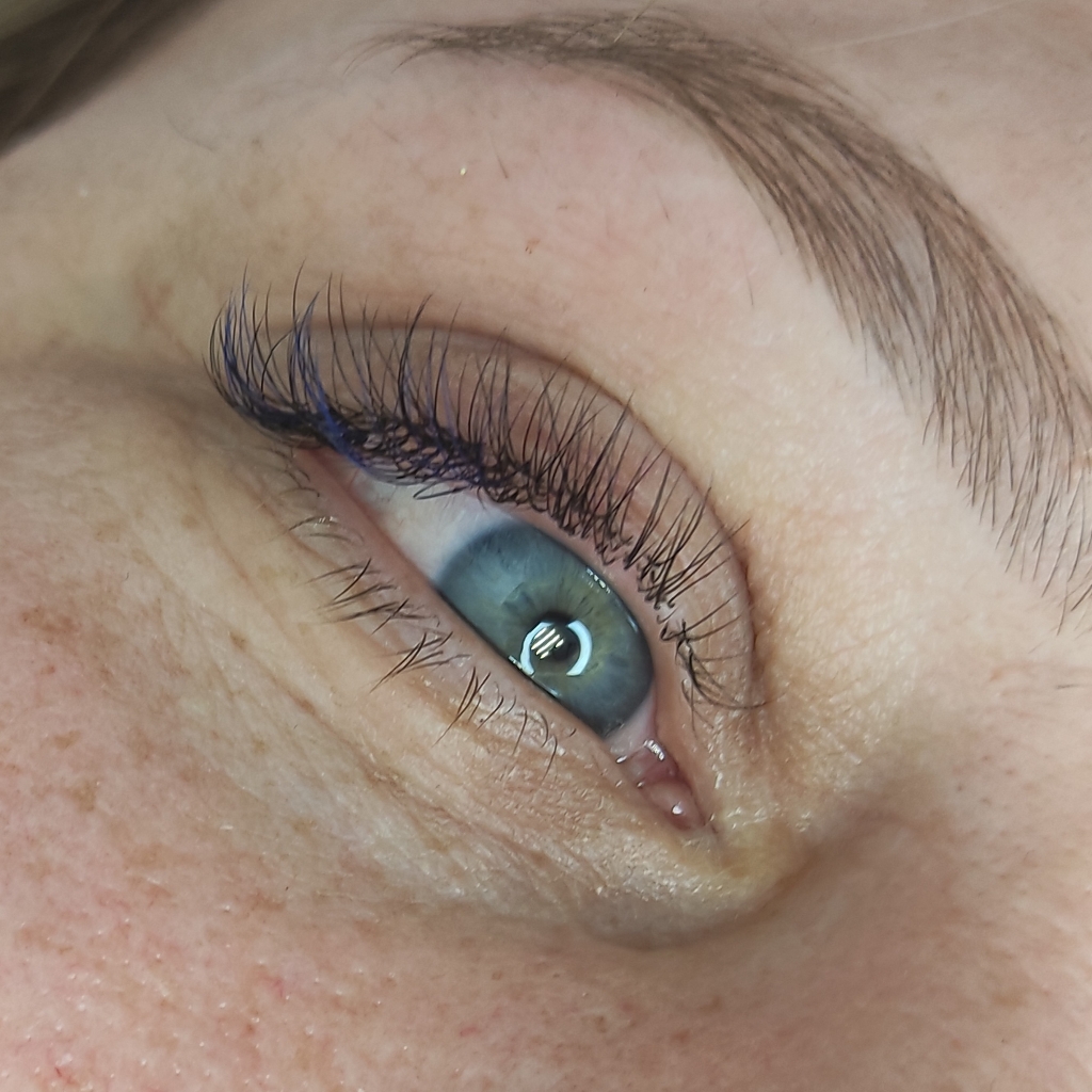 Классическое наращивание ресниц