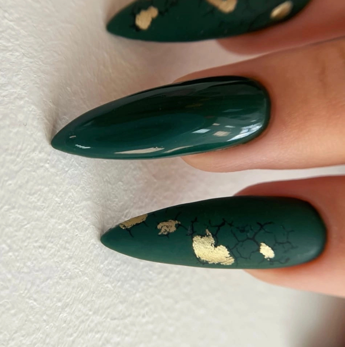 Наращивание одного ногтя