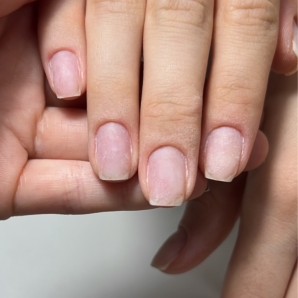 Маникюр без покрытия мастер Алина