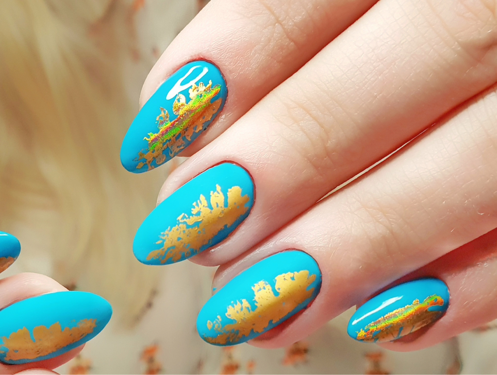 Маникюр + укрепление выравнивание ногтевой пластины