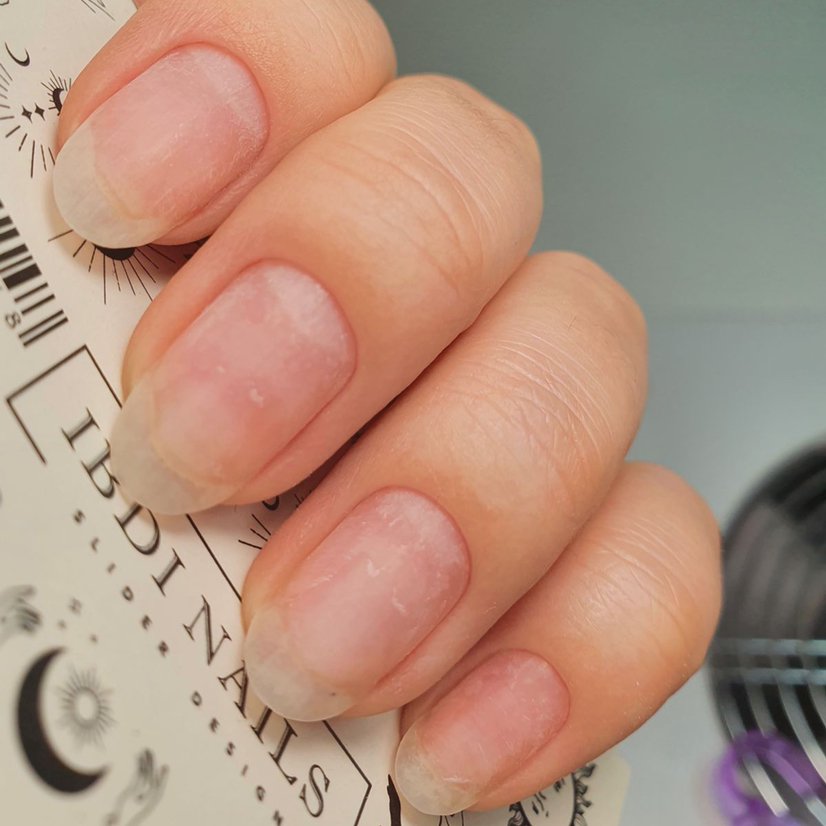 Маникюр без покрытия