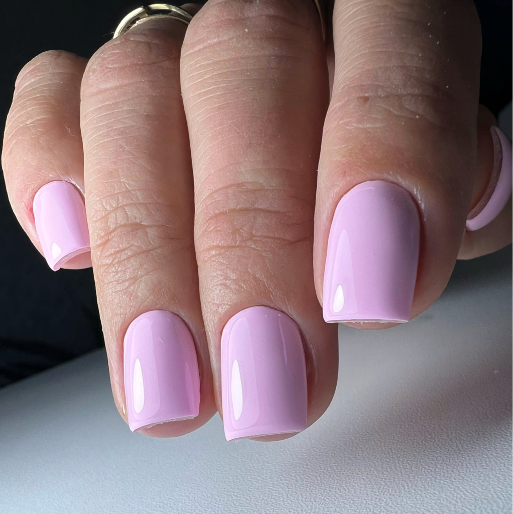 Маникюр с покрытием гель-лак