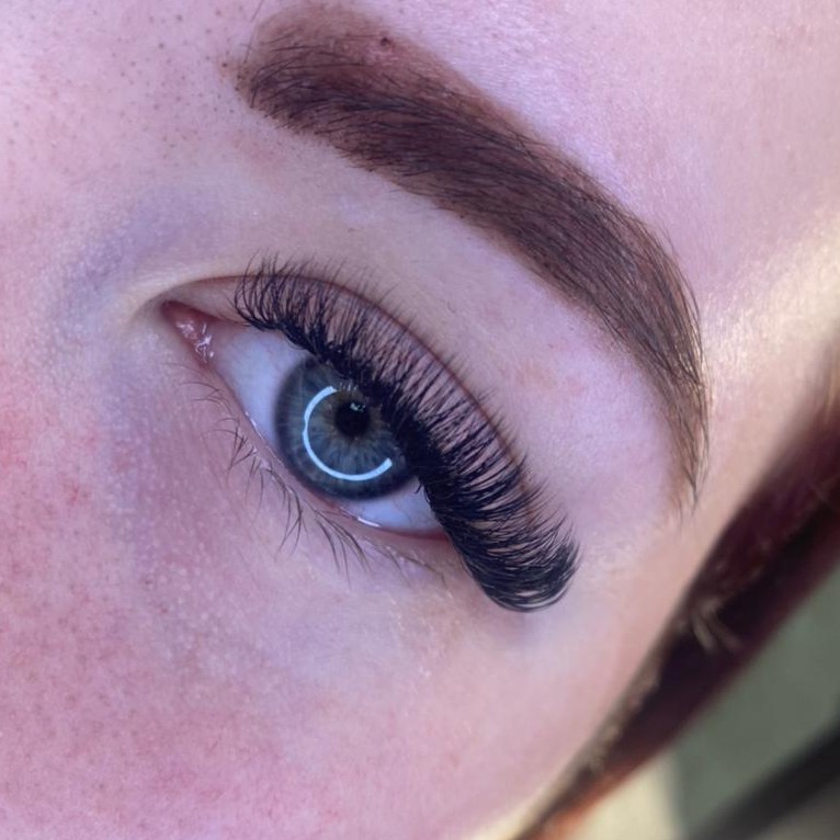 Наращивание ресниц 2д