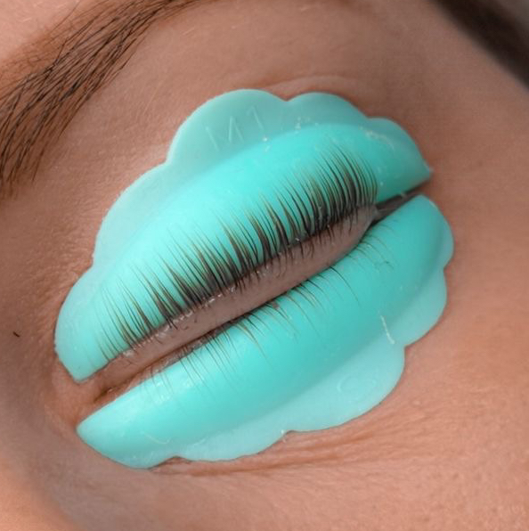 Ламинирование нижних ресниц