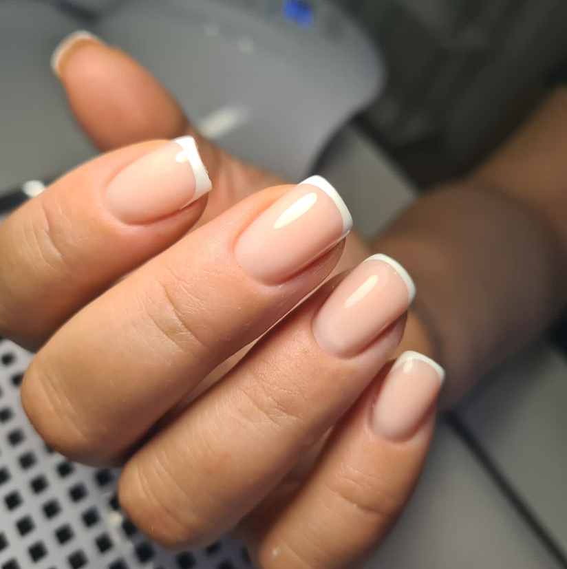 Маникюр Френч