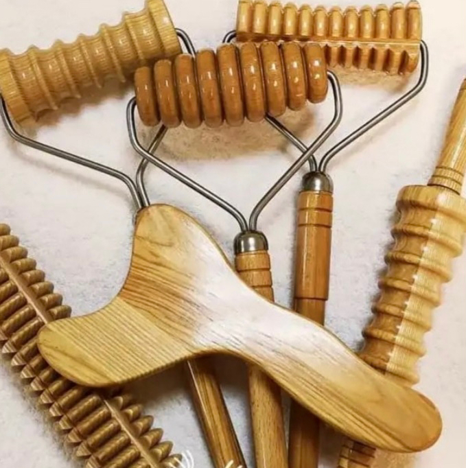 Знакомство с Мадейратерапия  по купону  (Антицеллюлитный массаж скалками)