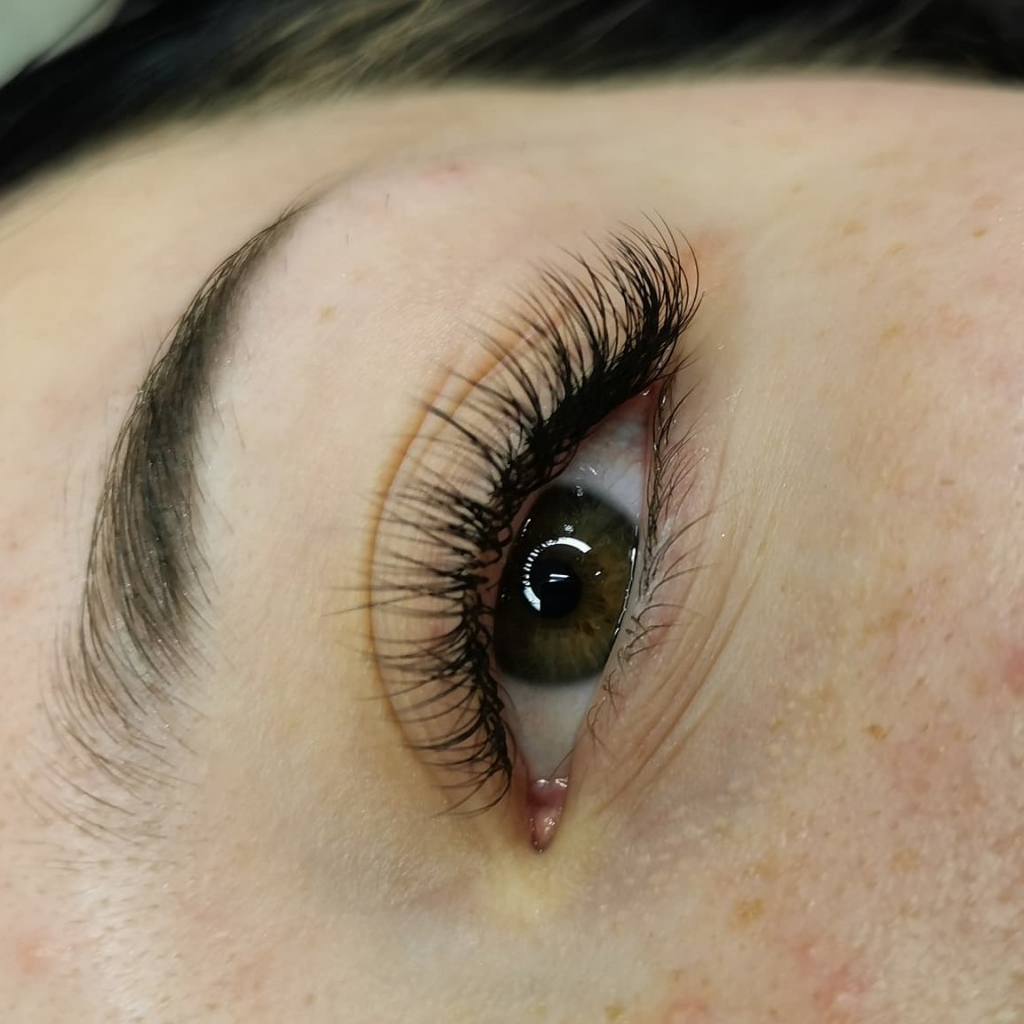 Наращивание ресниц 1D