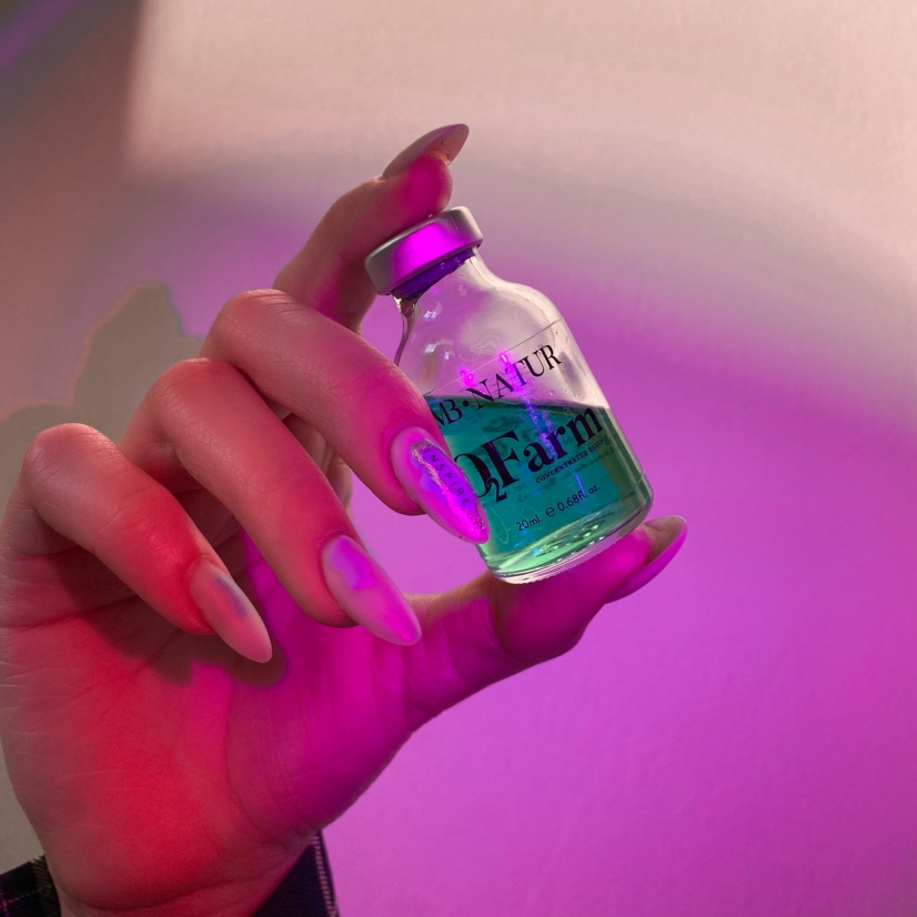 Питание и увлажнение бровей