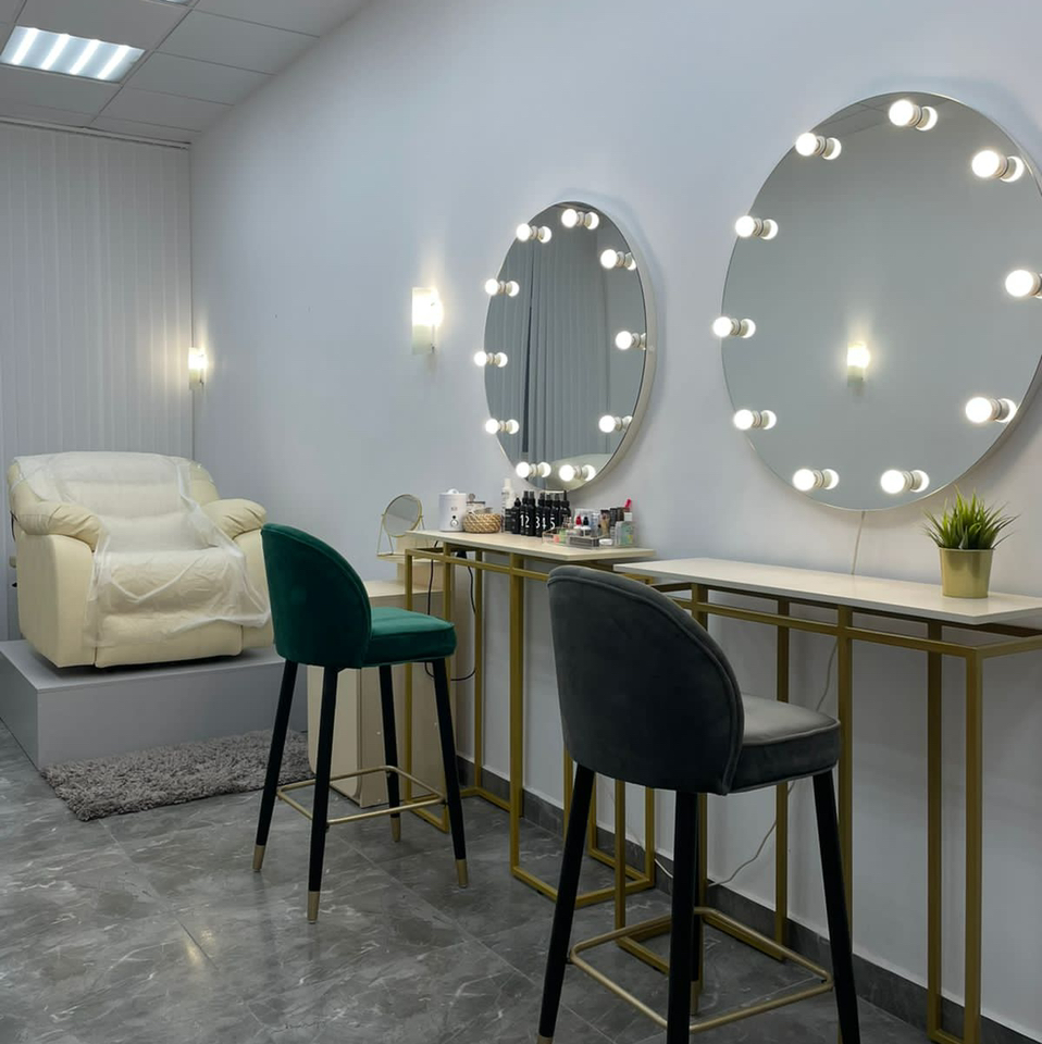 The Lash Bar Уфа, Октябрьской Революции 19б - отзывы, цены, фото, время  работы, схема проезда, онлайн-запись - Dikidi