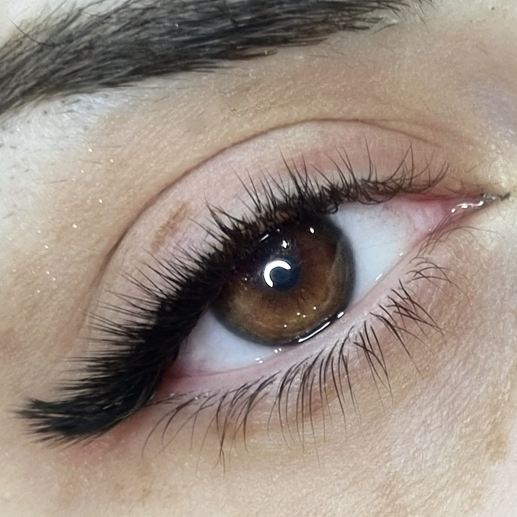 Наращивание  Cat's eyes
