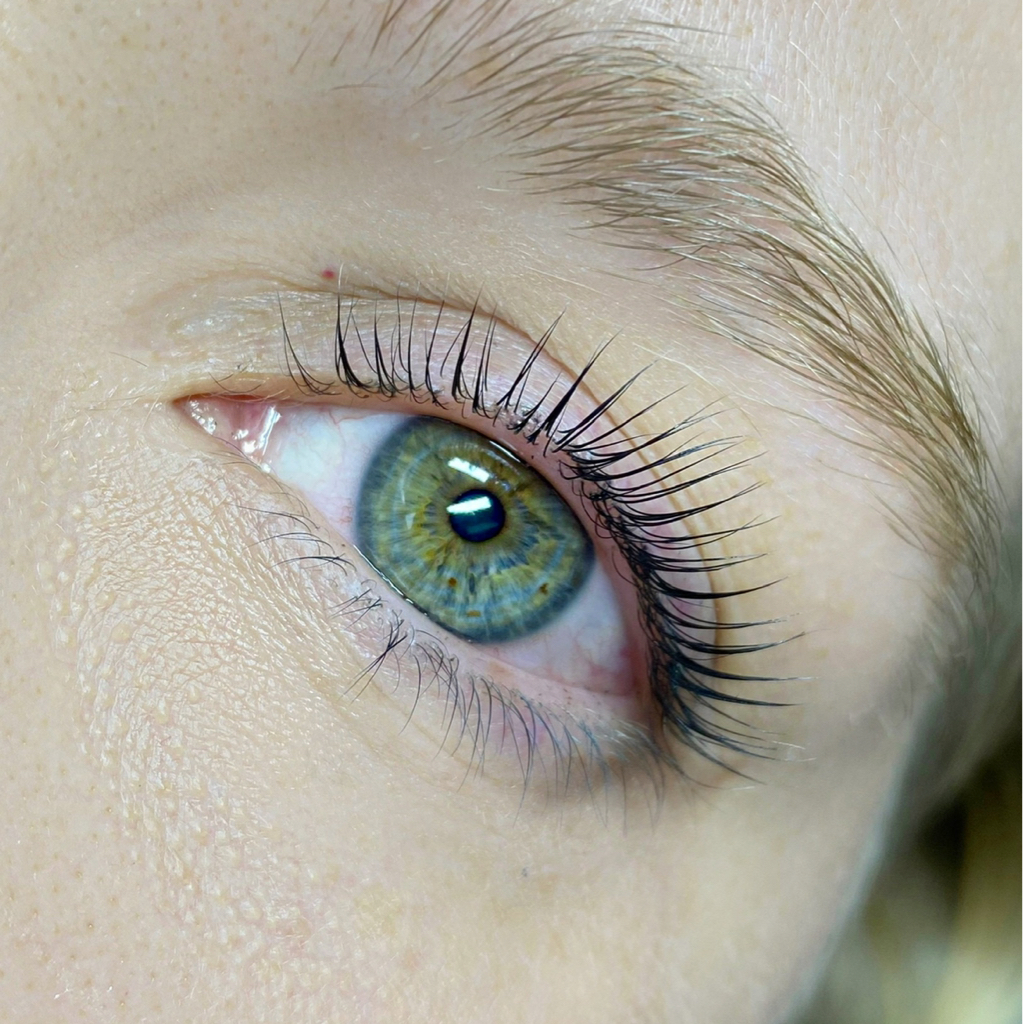 Ламинирование ресниц