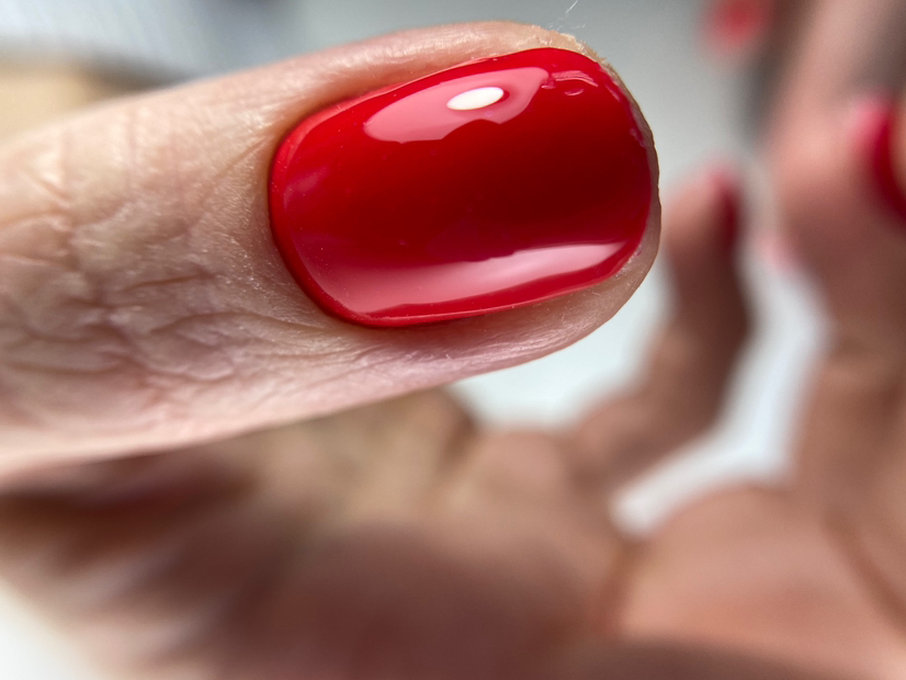 Маникюр с покрытием гель-лак