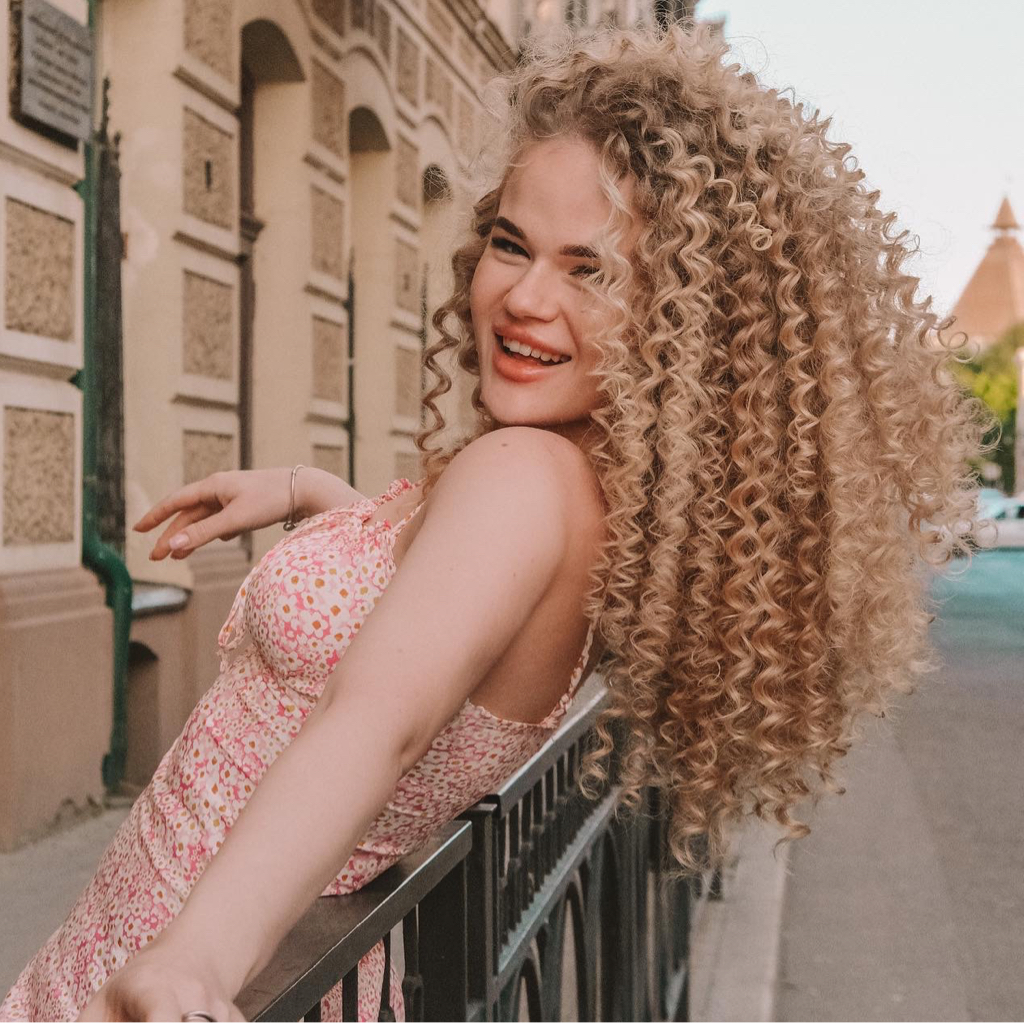 Локоны (длина ниже лопаток)