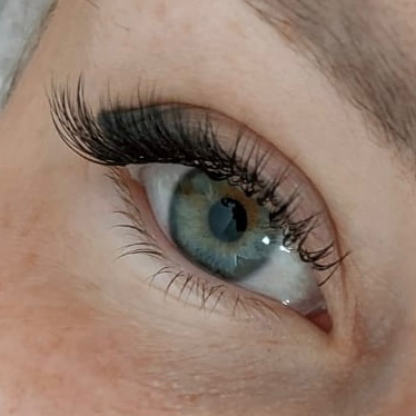 Классическое наращивание ресниц