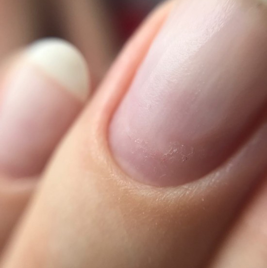 Маникюр без покрытия + опил + снятие + полировка