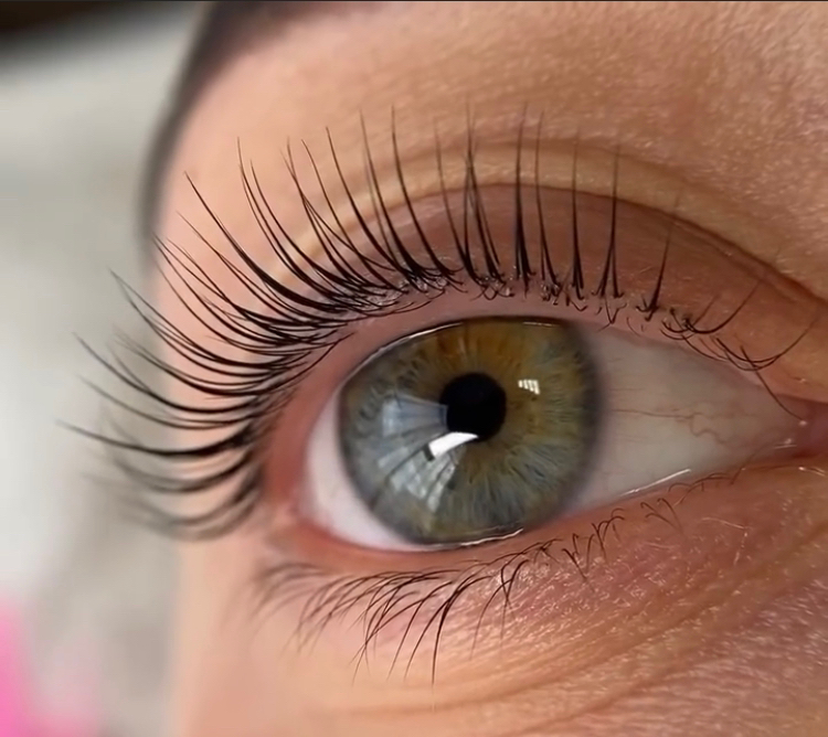 Ламинирование ресниц + ботокс