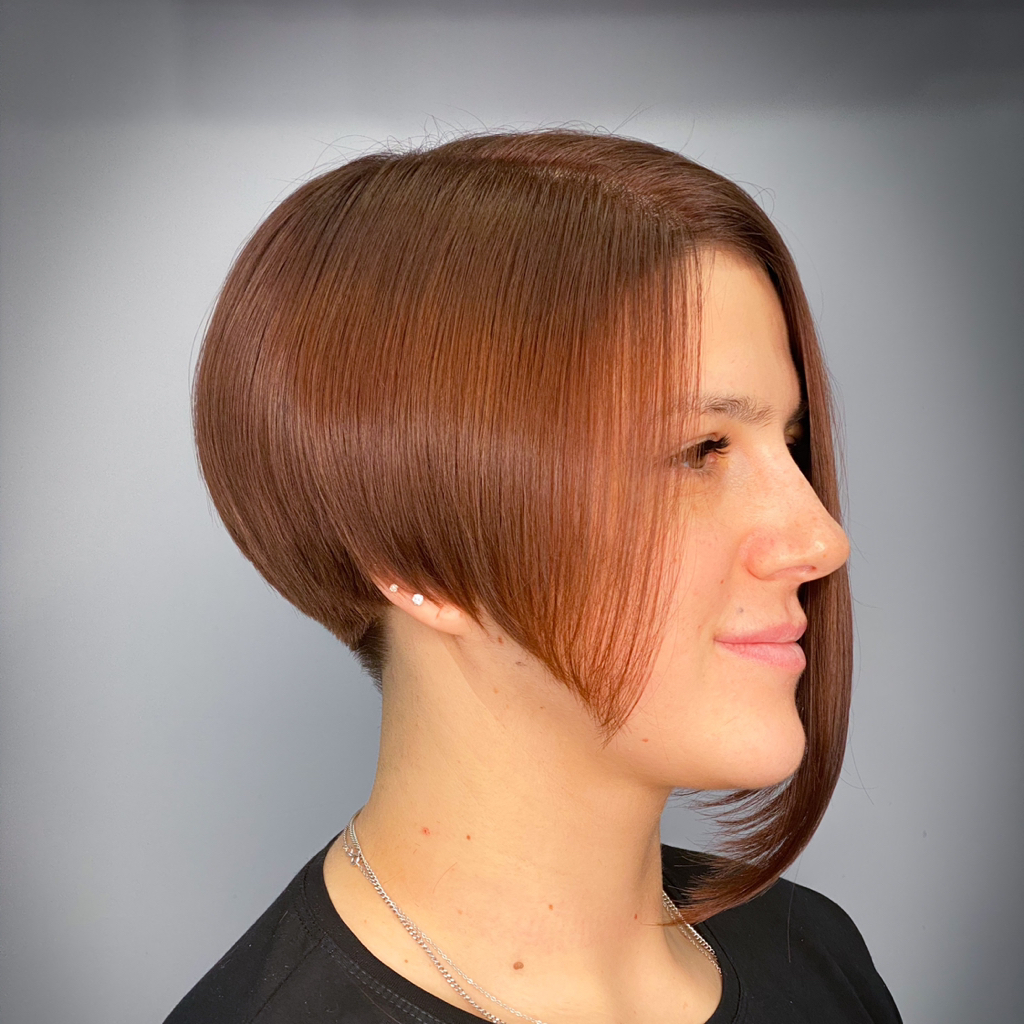 Геометрическая стрижка (короткие/средняя длина)