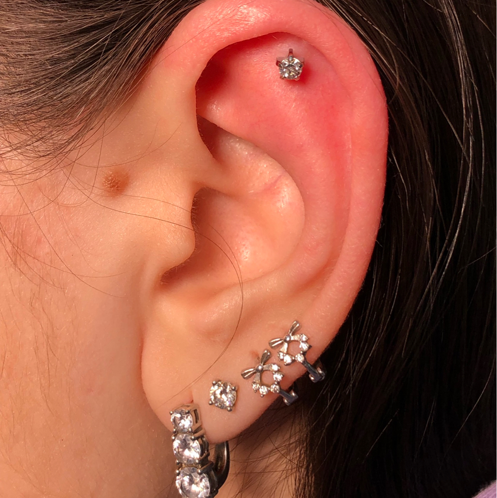 Прокол 1 уха