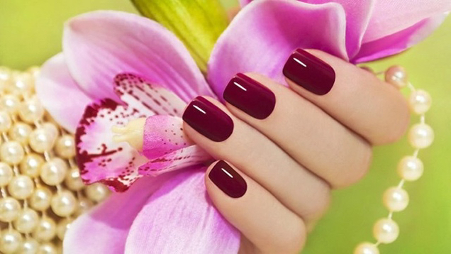 Покрытие лаком