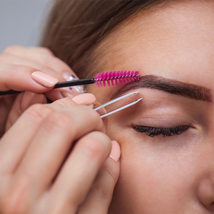 Brows care. Brows care. Brows care. Макияж в салоне. Brows care.