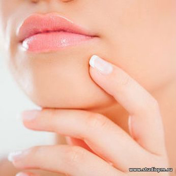 Депиляция воском подбородка