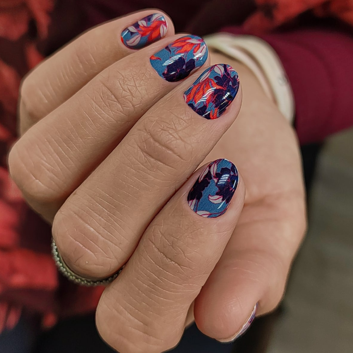 Маникюр+пленочное покрытие