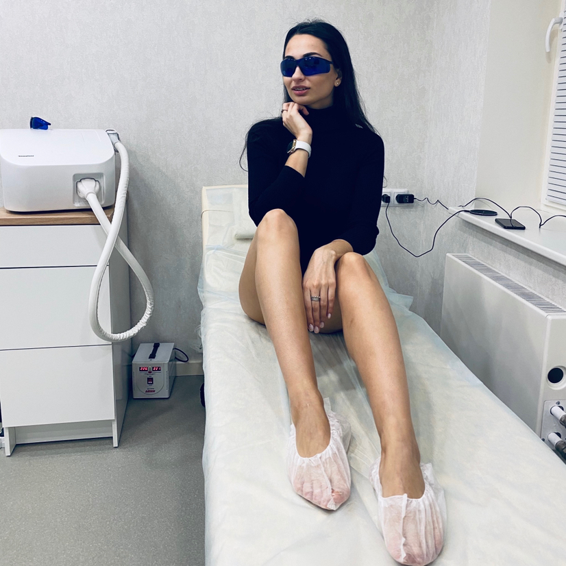 💎 Женщины-Пакет M
(голени, тотальное бикини, подмышки)