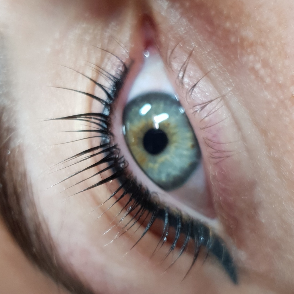 Ламинирование ресниц LVL