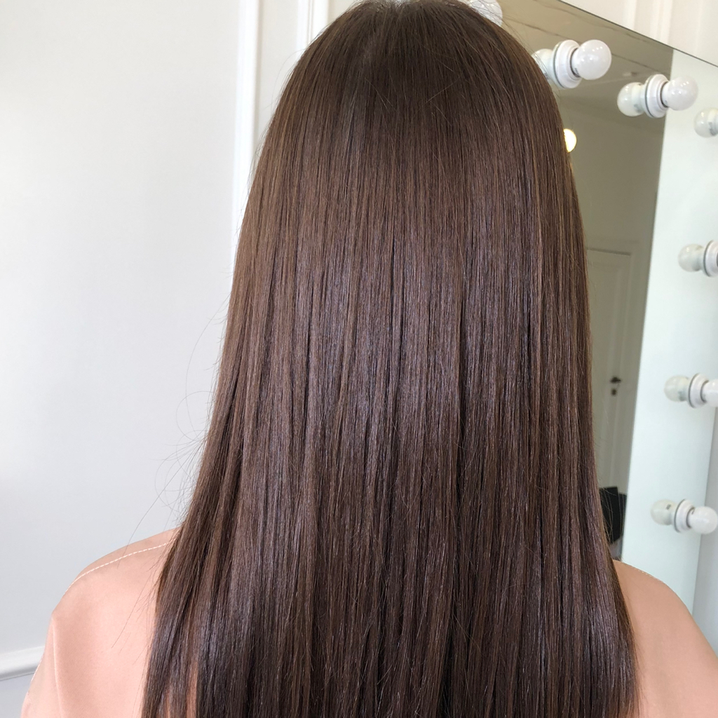 Выпрямление волос утюжком