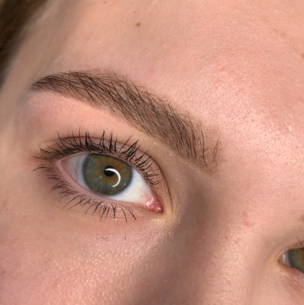 Оформление и окрашивание бровей