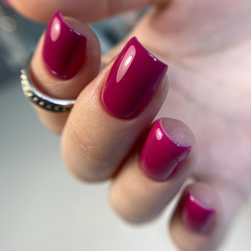 МАНИКЮР, УКРЕПЛЕНИЕ ГЕЛЕМ, ОДНОТОННОЕ ПОКРЫТИЕ