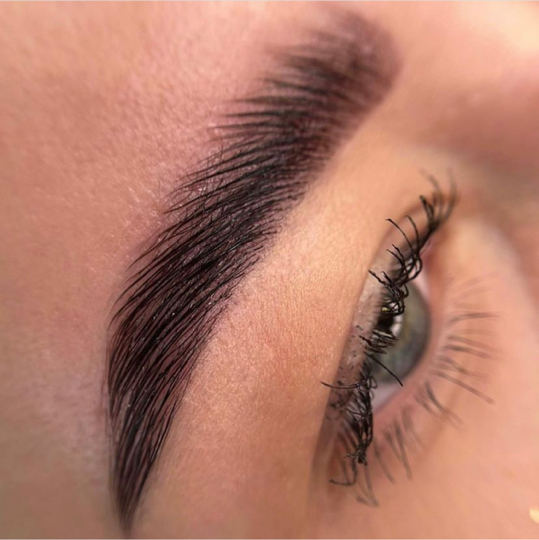 Комбо! ЭКОНОМИЯ от 2200₽ ! ДОЛГОВРЕМЕННАЯ УКЛАДКА брови + ресницы (любой объем) экономия 2000₽!