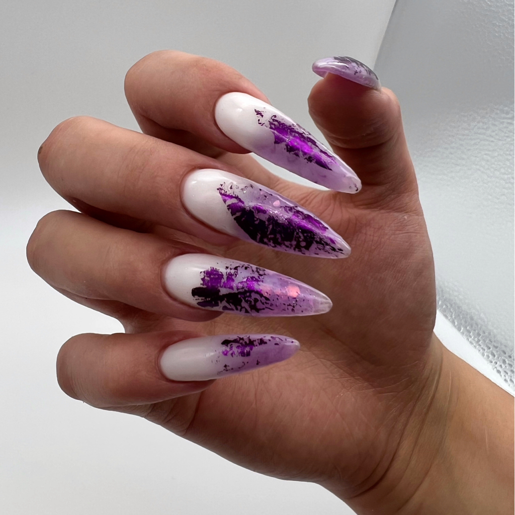 Наращивание ногтей