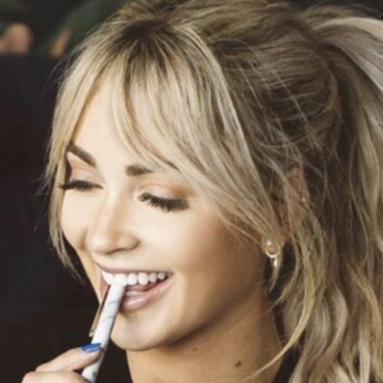 Стрижка челки