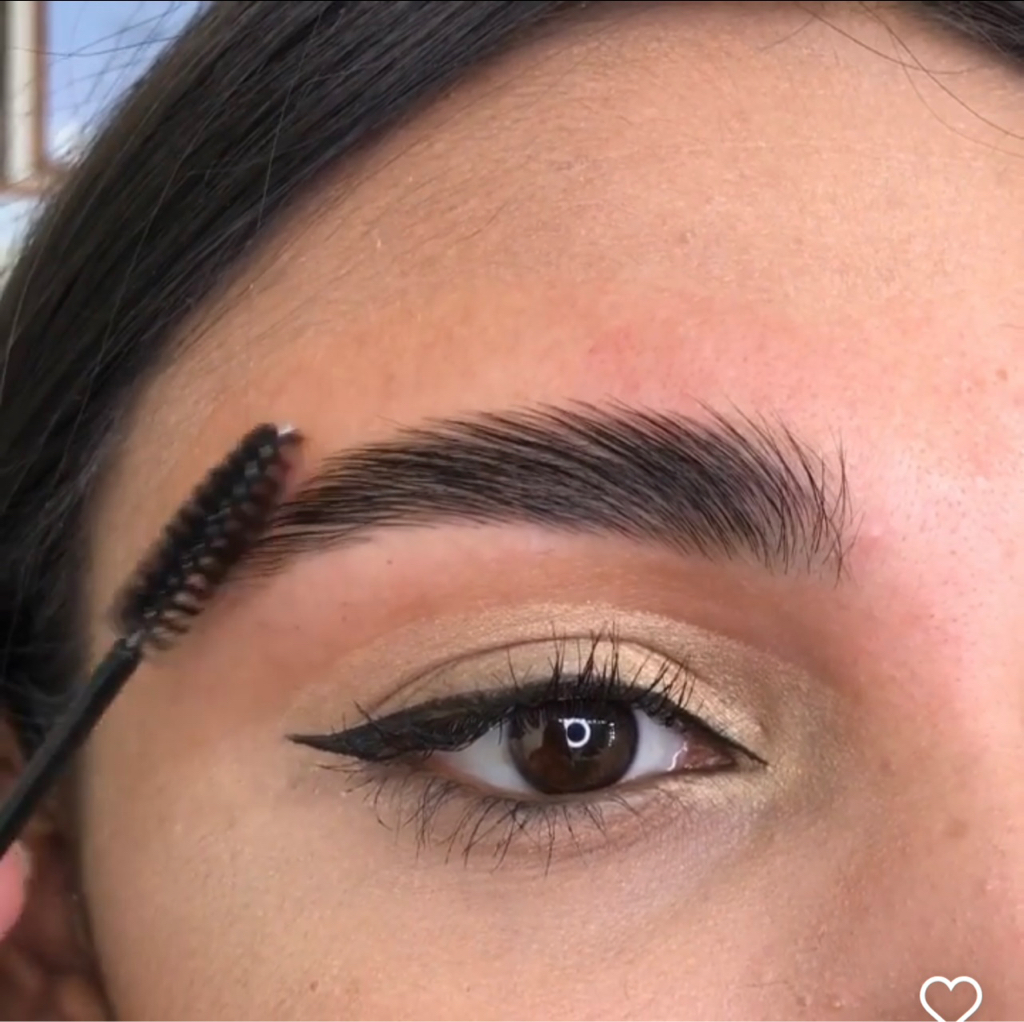 Долговременная укладка/ламинирование бровей без окрашивания/коррекции