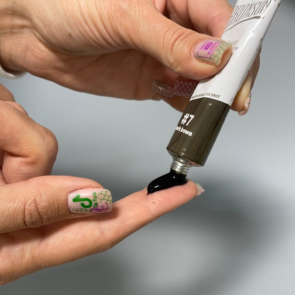 Окрашивание ресниц