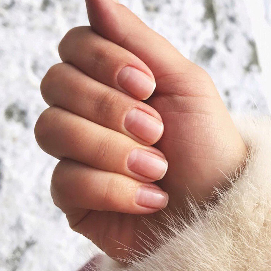 Маникюр без покрытия