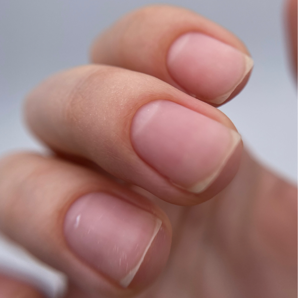 Маникюр без покрытия