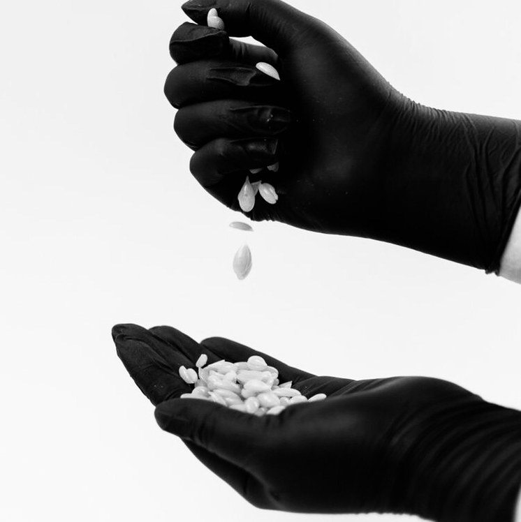 Депиляция бедер