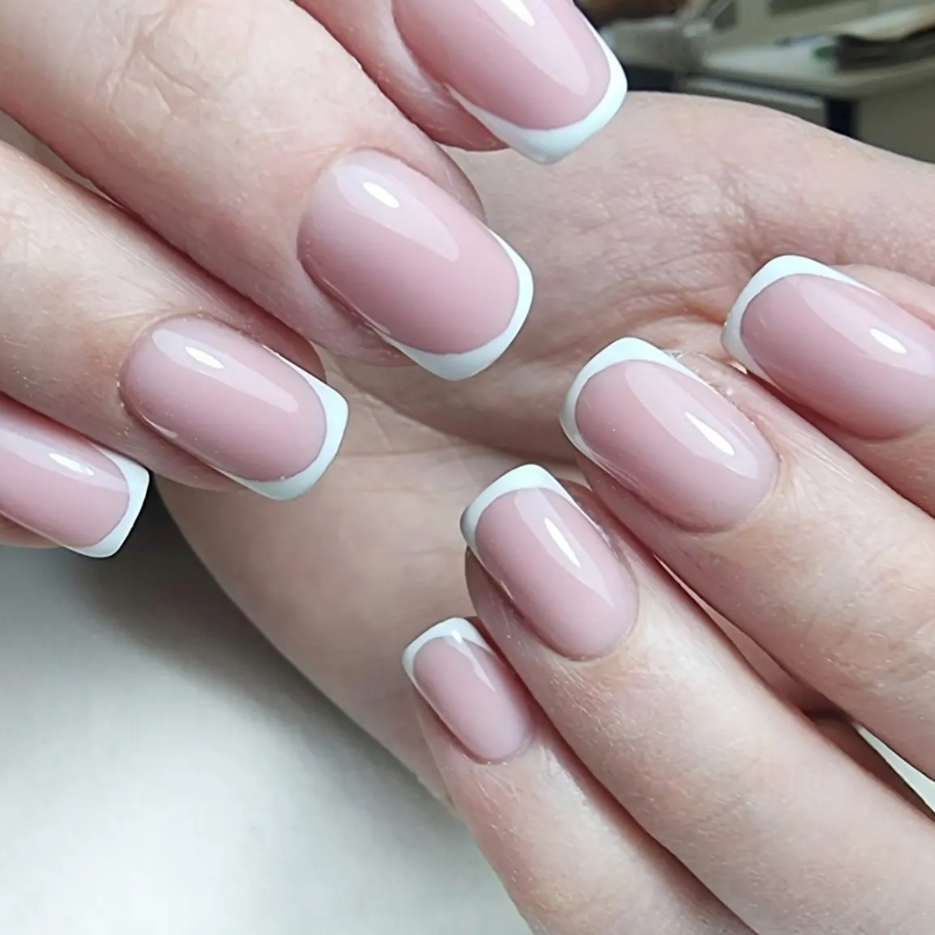 Маникюр Френч