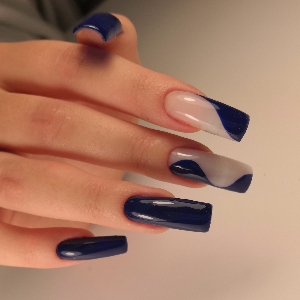 Наращивание ногтей