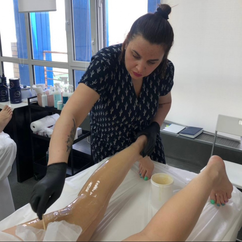 Бикини глубокое