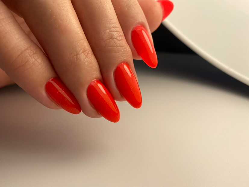 Маникюр+однотонное покрытие