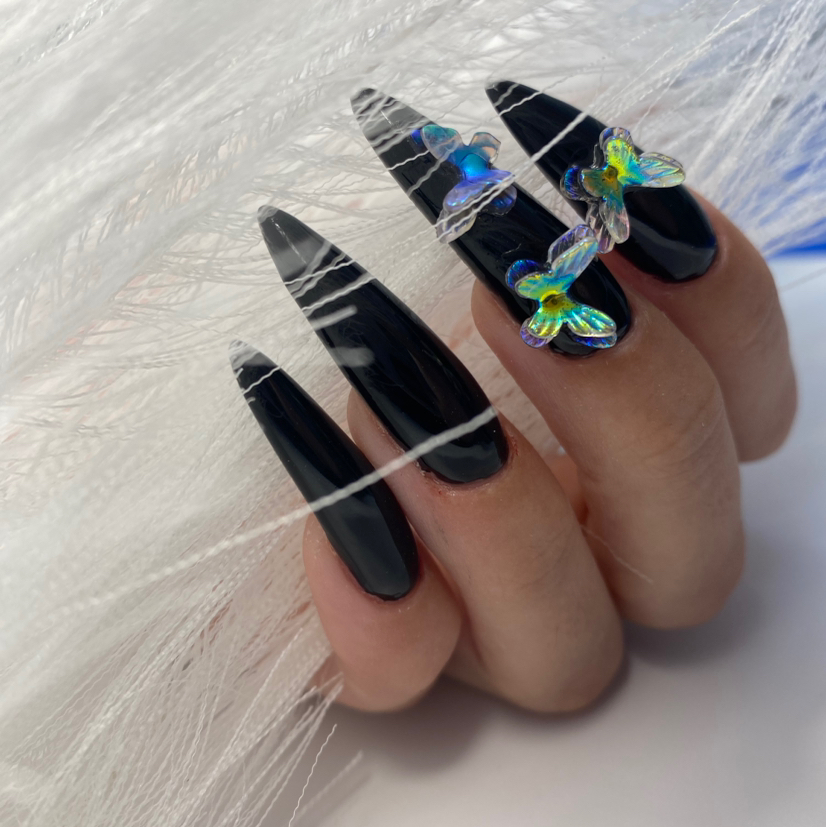 Наращивание ногтей на верхние формы