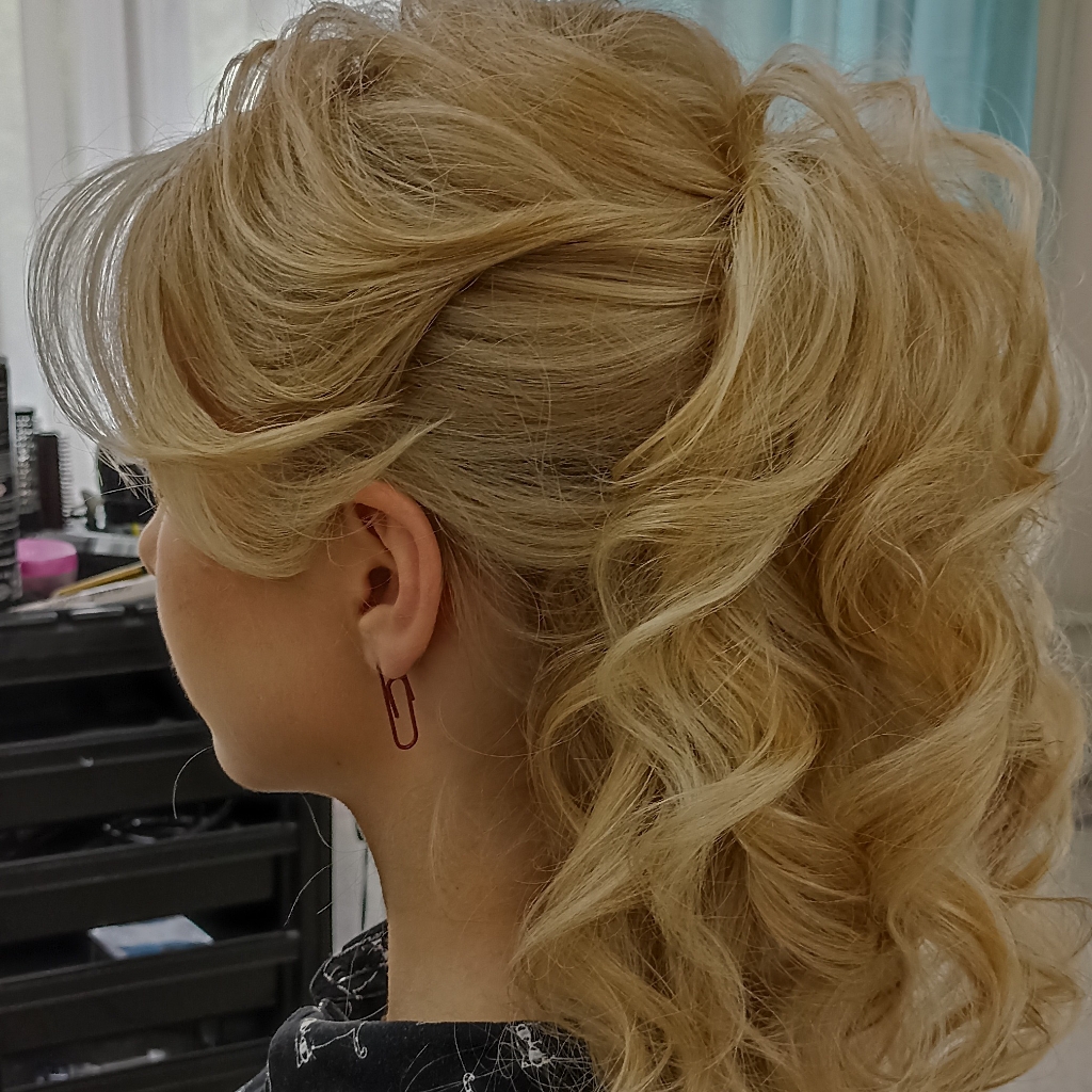 причёска вечерняя