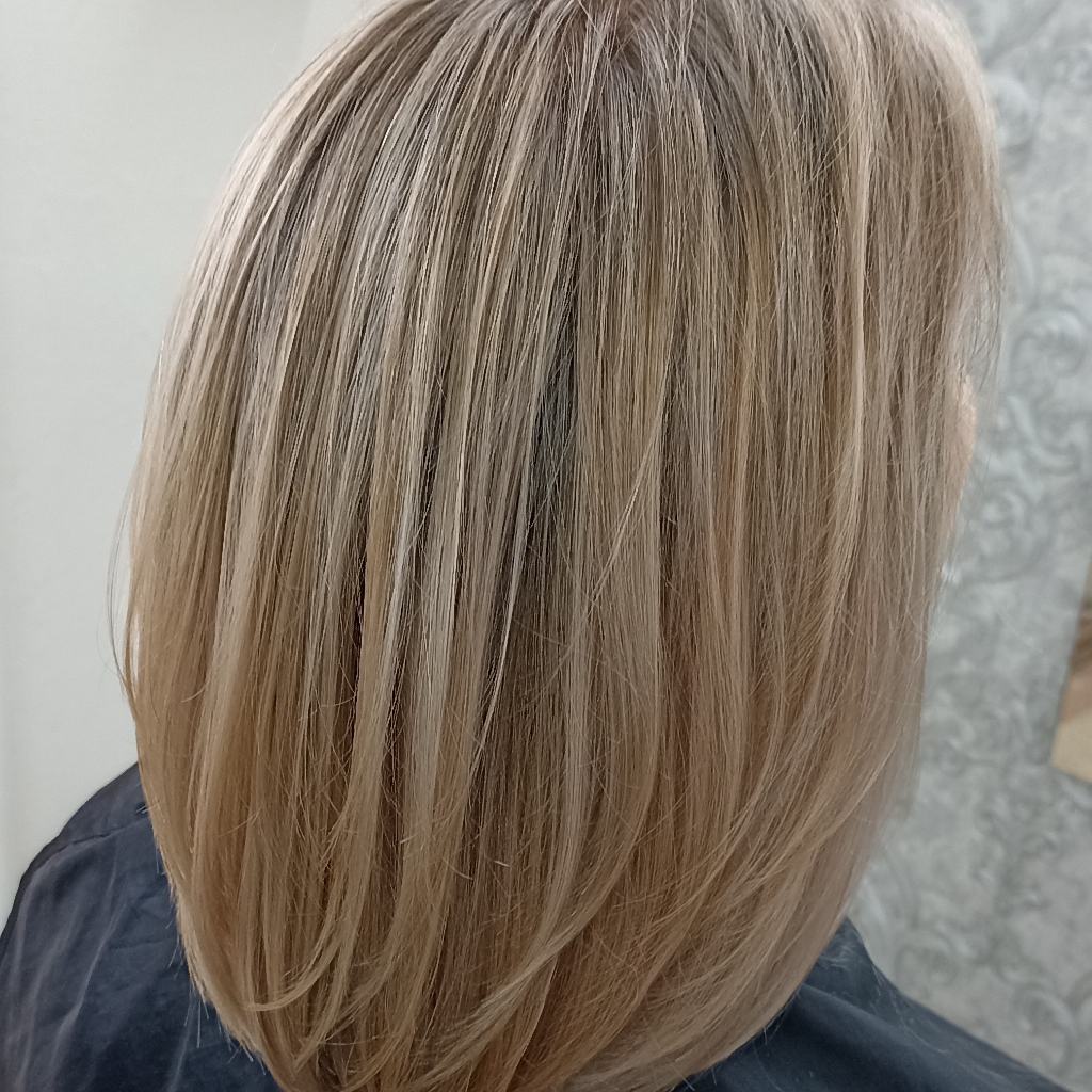 стрижка женская средняя