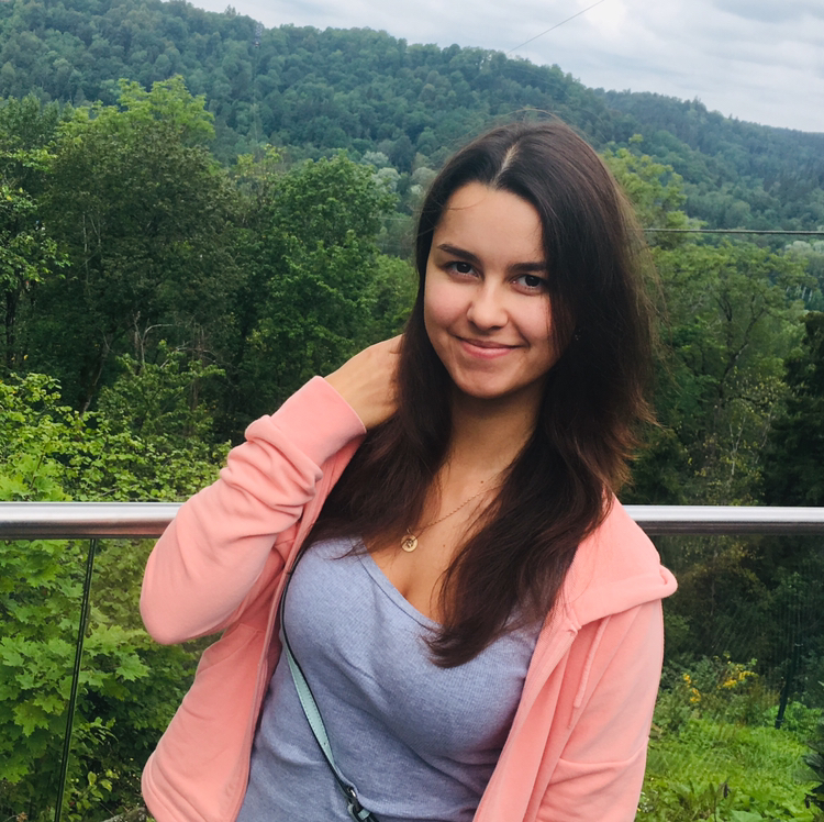 Алёна Новицкая