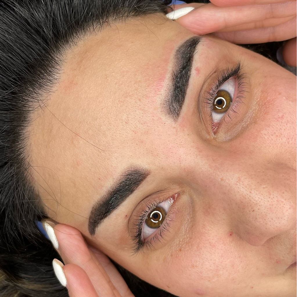 Перманент бровей коррекция (1-2 месяца после первичной процедуры)