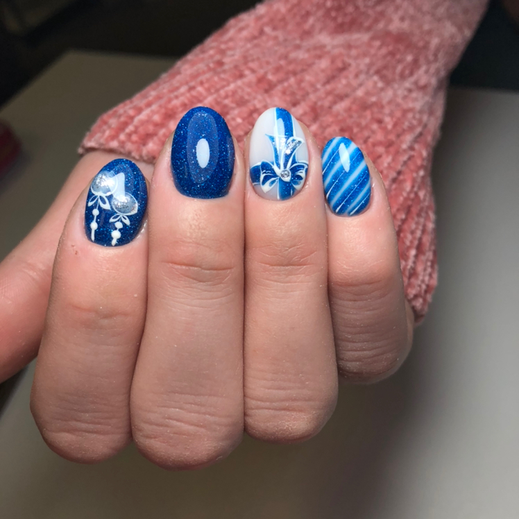 Маникюр с покрытием