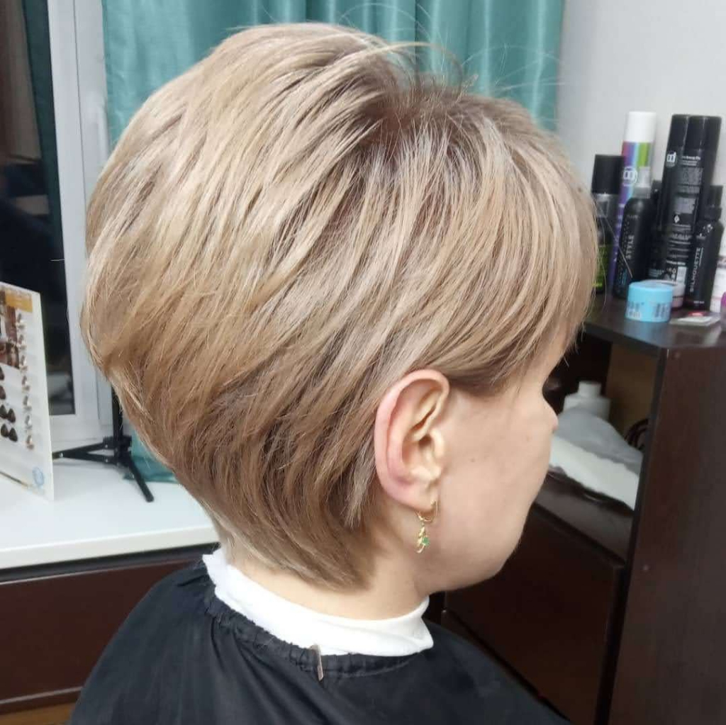 окрашивание коротких волос в 1 тон